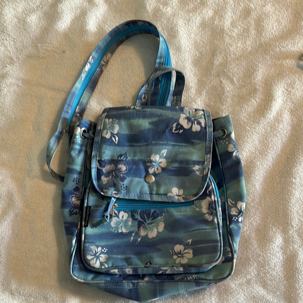 Blue and White Floral Backpack with Vintage Charm